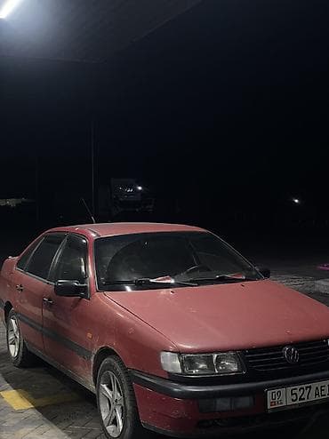 Унаа сатуу: Volkswagen Passat: 1994 г., 1.8 л, Кол менен иштөөчү, Бензин, Седан — 6