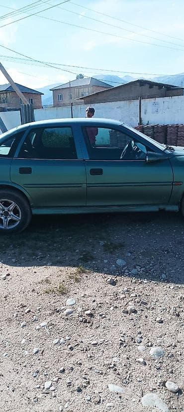 повторители: Opel Vectra: 1999 г., 2 л, Механика, Бензин, Седан — 4