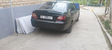 Унаа сатуу: Daewoo Nexia: 2009 г., Кол менен иштөөчү, Седан — 3