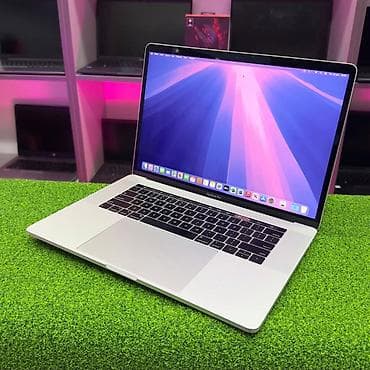 телефон игравой: Apple MacBook Pro 2018 Core i7/16/256/15.4 Retina / Radeon Pro — 3