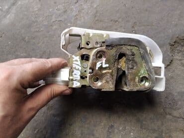 домкрат для машины: Nissan Xterra 2 замок двери центральный, ниссан икстерра 2 центральный — 2