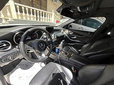 Продажа авто: Mercedes-Benz C-Class: 2018 г., 2 л, Автомат, Бензин, Седан — 5