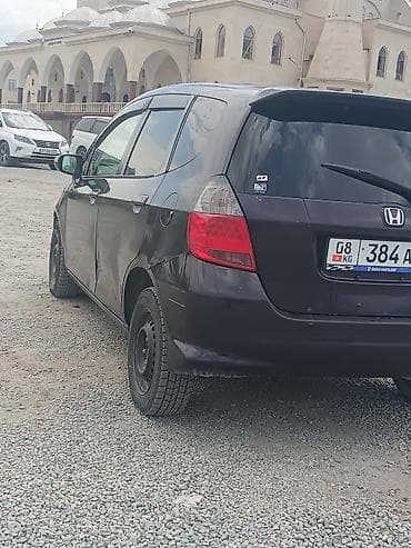 российский номер фит: Honda Fit: 2005 г., 1.3 л, Автомат, Бензин, Хэтчбэк — 4