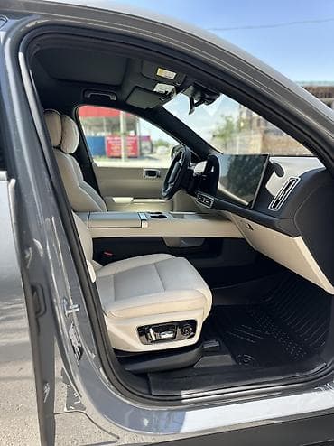li one: Lixiang L7: 2025 г., 1.5 л, Автомат, Электромобиль, Внедорожник — 4