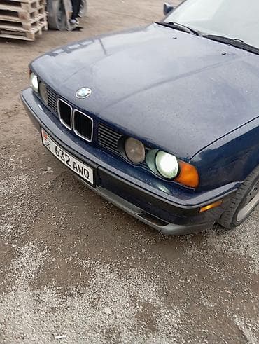 тайота камири 75: BMW 5 series: 1989 г., 2.5 л, Седан — 7