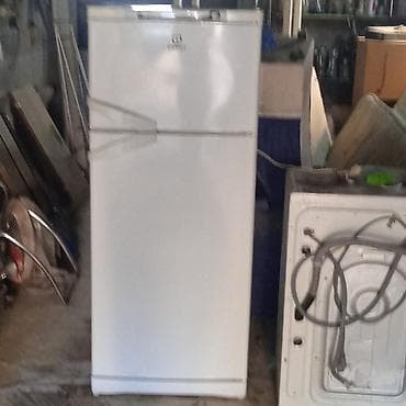 холодильник орск: Холодильник Indesit, Б/у, Двухкамерный, 160 * — 2