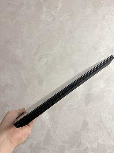 core 2: Lenovo ThinkPad X390 — компактный бизнес‑ноутбук 13.3" — 7