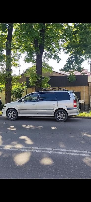 мисибуси шариот: Mitsubishi Grandis: 1998 г., 2.4 л, Автомат, Бензин, Минивэн — 3