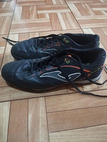 Футзальная обувь Joma. 41 размер. - Шнуровка классическая