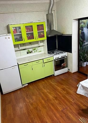 Квартиры: 4 комнаты, 136 м², Хрущевка, 1 этаж — 3