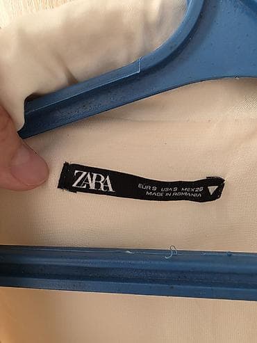 куртка зара женская: Женский легкий жакет-кимоно ZARA, молочный/айвори цвет. - Свободный — 6