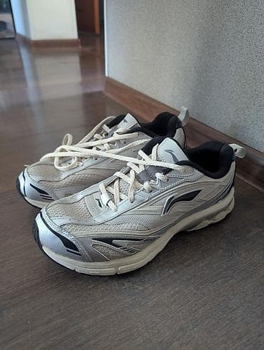 кожаные бу: Li-Ning, почти новые, надевал несколько раз, очень стильные, внешне — 2
