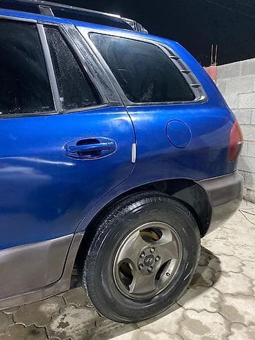 hyundai автомобиль: Hyundai Santa Fe: 2002 г., 2 л, Механика, Бензин, Кроссовер — 4