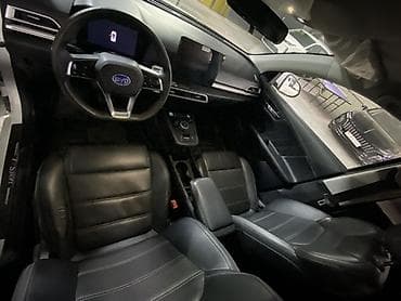 beta ff: BYD E2: 2021 г., Электромобиль, Хэтчбэк — 4