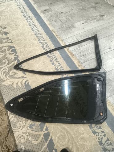 крыло хайлендер: Стекло Заднее левое Toyota, Б/у, Оригинал — 2