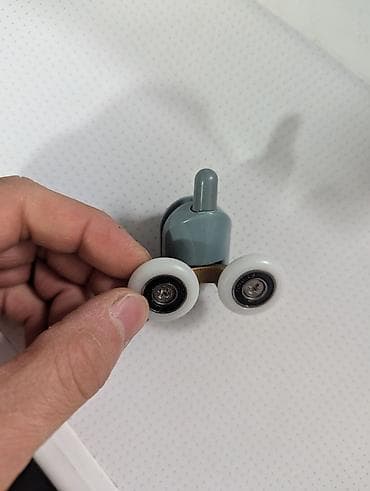 Металлические сейфовые двери: Ролики для дверей, Без установки, Новый — 2