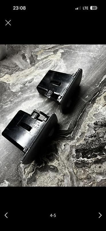 swatch zero one: Пара пепельница на Lexus RX350 2007 Все целое состояние как на фото — 4