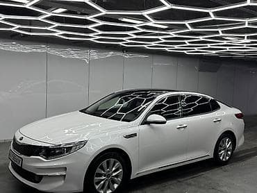 2017: Kia K5: 2017 г., 2 л, Автомат, Бензин, Седан — 2