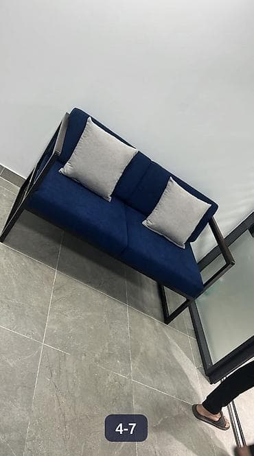 уметалиева: Уметалиева\Фрунзе Сдается помещение Плоащдь:20м2 1 линия на — 3