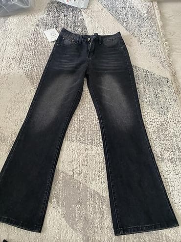 Мужские джинсы, M, Bershka, Новый, цвет - Черный, Платная доставка
