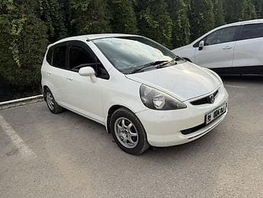 Honda Fit: 2003 г., 1.3 л, Автомат, Бензин, Хэтчбэк at lalafo.kg Honda Fit: 2003 г., 1.3 л, Автомат, Бензин, Хэтчбэк