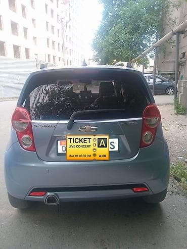 odyssey absolute: Chevrolet Spark: 2014 г., 1 л, Автомат, Бензин, Хэтчбэк — 6