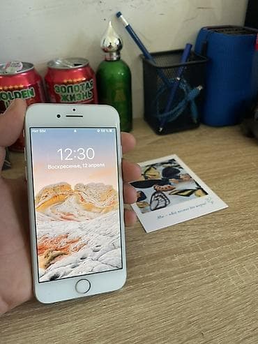 IPhone 7, Б/у, 32 ГБ, Серебристый, Чехол, 100 %