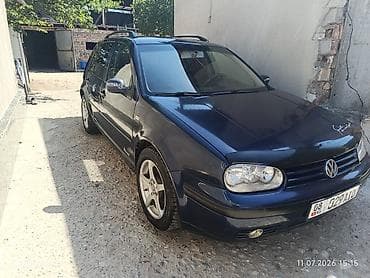 Volkswagen Golf: 2002 г., 1.6 л, Механика, Бензин, Универсал — 1