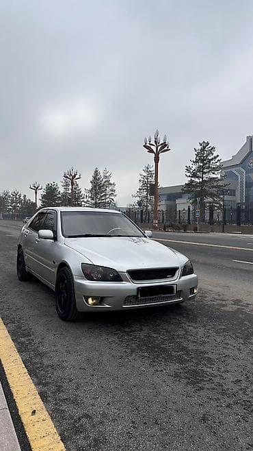 Lexus: Lexus IS: 1999 г., 2 л, Ручные, Бензин, Седан — 5