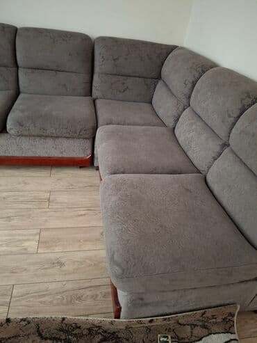 угловые диваны: Угловой мягкий диван серого цвета - Конфигурация: Г‑образный, состоит — 2