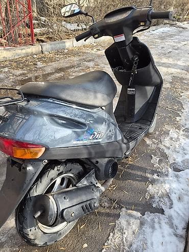 колесо скутера: Тип скутера Honda, 50 куб. см, Бензин — 5