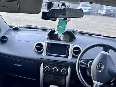 step rf1: Toyota Ist: 2003 г., 1.3 л, Автомат, Бензин, Хэтчбэк — 1