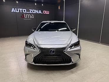 Lexus ES: 2019 г., 2.5 л, Вариатор, Гибрид, Седан at lalafo.kg Lexus ES: 2019 г., 2.5 л, Вариатор, Гибрид, Седан
