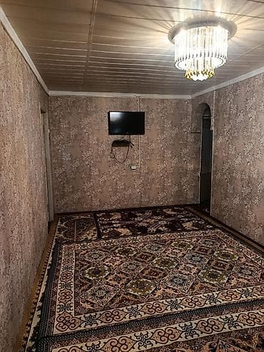 модулный контенер: Просторная комната прямоугольной формы с классическим оформлением — 1