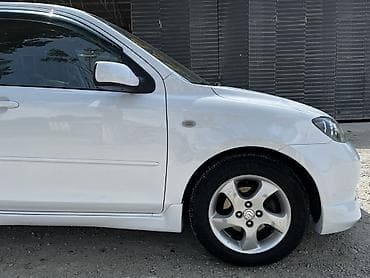 Mazda Demio: 2003 г., 1.5 л, Типтроник, Бензин, Хетчбек — 5