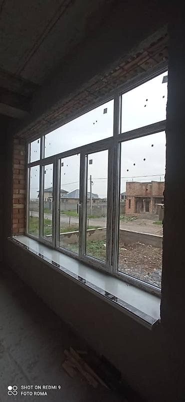 Услуги по строительству и ремонту: Окна, двери, витражи, перегородки из металлопластика и алюминия - — 8