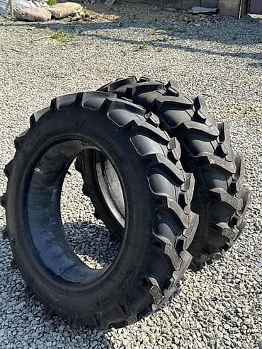 Шины: Пара внедорожных шин с агрессивным тракторным протектором (ёлочка). - — 1