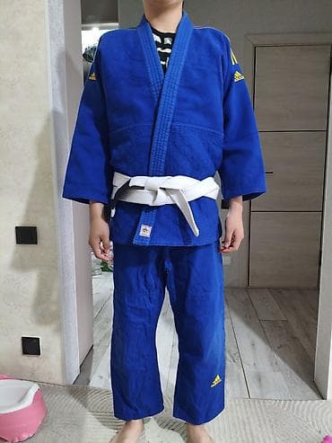 Кимоно для дзюдо Адидас чемпион 2 ростовкп 170 но сын 176 at lalafo.kg Кимоно для дзюдо Адидас чемпион 2 ростовкп 170 но сын 176
