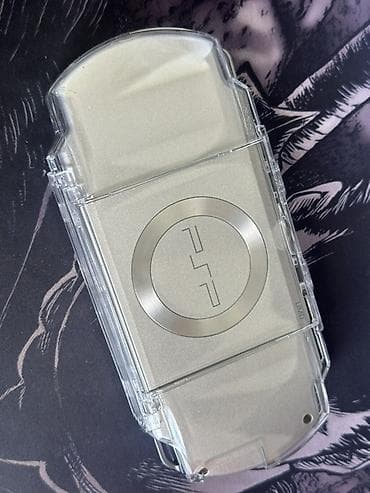 iphone red: Sony PSP-2000 (серебристая) с кастомной прошивкой 6.61 PRO-C2 В — 3