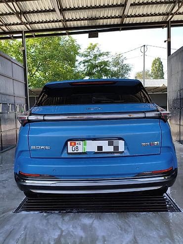 byd e7: Weltmeister 2023 г., Передний, В наличии — 4