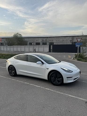 sm x: Tesla Model 3: 2020 г., Электромобиль, Седан — 7