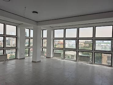 центр золотой квадрат: Аренда офисов, 215 м², В бизнес центре, 1 линия — 9