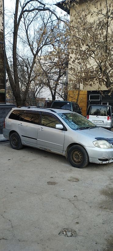 range rover 2004: Toyota Corolla: 2002 г., 1.5 л, Автомат, Бензин, Универсал — 2