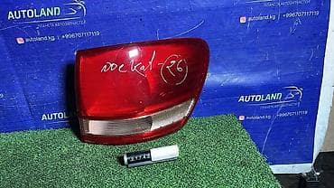 авенсис стоп: Задний правый стоп-сигнал Toyota 2001 г., Б/у, Оригинал, Япония — 1