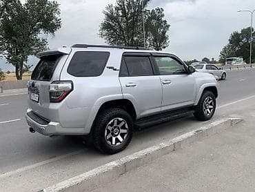 Продажа авто: Toyota 4Runner: 2019 г., 4 л, Автомат, Бензин, Внедорожник — 4