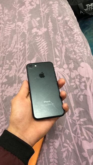 бесплатная айфон: IPhone 7, Б/у, 32 ГБ, Черный, Чехол — 2