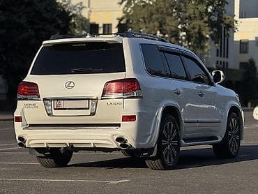21: Lexus LX: 2015 г., 5.7 л, Автомат, Бензин, Внедорожник — 6