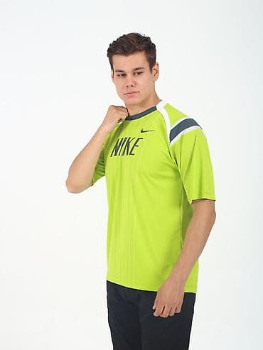 Личные вещи: Мужская спортивная футболка Nike - Тип: тренинговая/футбольная — 5