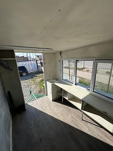 металический гараж: Передвижной торговый киоск/прицеп-павильон. - Конструкция на — 7