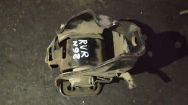 купить запчасти на мотоцикл иж: Подушка коробки передач Mitsubishi Б/у, Оригинал — 1